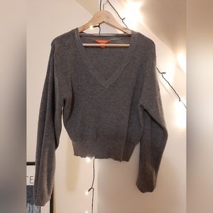 FREE w/ purchase - Oversized slouchy cropped vneck sweater